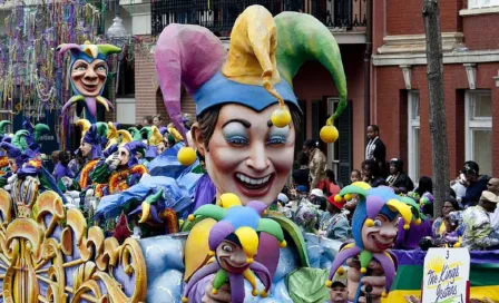 Alcaldesa de New Orleans aseguró que festival 'Mardi Gras' aumentó casos de coronavirus 