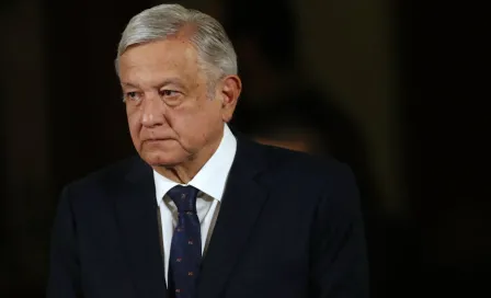 VIDEO: AMLO saludó a la madre del Chapo Guzmán en su visita a Badiraguato