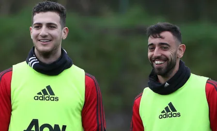 Jugador de Manchester United 'comparó' a Bruno Fernandes con Diego Luna