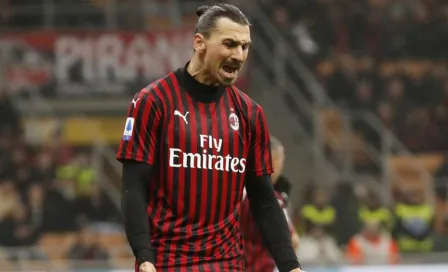 Zlatan Ibrahimovic dejaría al Milan al finalizar su contrato, según prensa italiana 