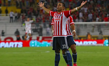 Marco Fabián: 'Sería un honor volver a vestir la playera de Chivas'