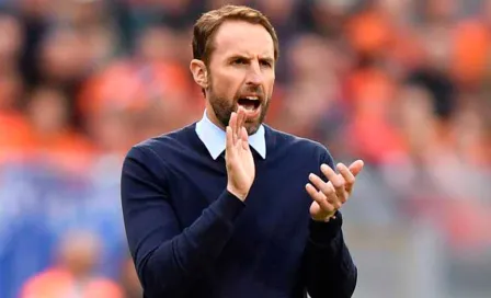 Gareth Southgate acordó bajar 30 por ciento de su salario por la crisis