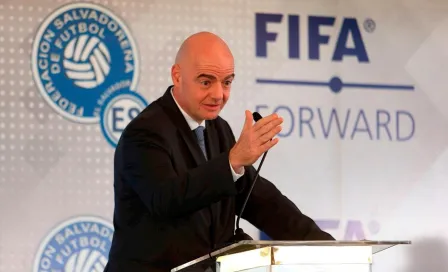 FIFA no tiene prisa en reanudar las competiciones: 'Primero es la salud'