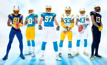 Los Angeles Chargers presentaron sus nuevos uniformes para la campaña 2020 de la NFL