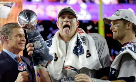 Tom Brady dio bienvenida a Gronkowski en Tampa Bay con divertido video