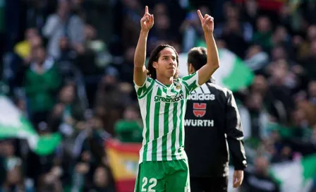 Diego Lainez: 'En Betis crezco más que en América'