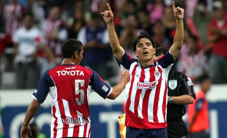 Chivas: A 12 años del gol cien de Omar Bravo con el Rebaño