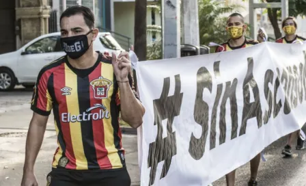 Jugadores de Leones Negros se manifestaron en contra de la desaparición del Ascenso