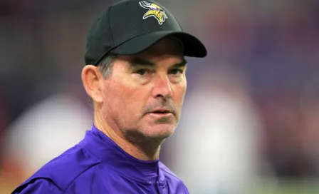 Mike Zimmer, coach de Vikings, prepara el inicio de la NFL junto con su hijo