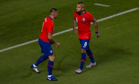 América: Nico Castillo 'invitó' a Arturo Vidal a jugar con las Águilas