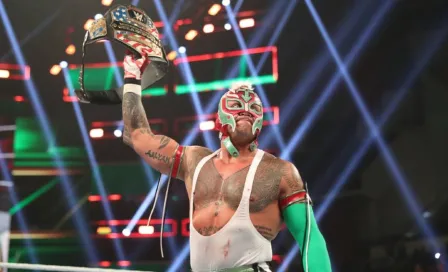 Rey Mysterio: 'Colgaré la máscara tras disfrutar unas luchas con mi hijo'