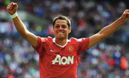 Premier recordó los 10 años del fichaje del Chicharito con Manchester United