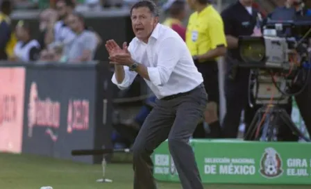 Juan Carlos Osorio: 'El futbol necesita dribladores como Vela, Lozano, Messi o Hazard' 