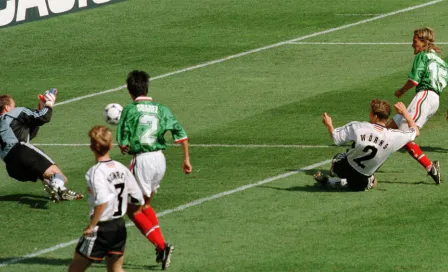 Luis Hernández se burló de su falla contra Alemania en Francia 98