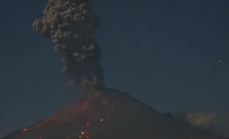 VIDEO: Volcán Popocatépetl registró intensa actividad tras explosión