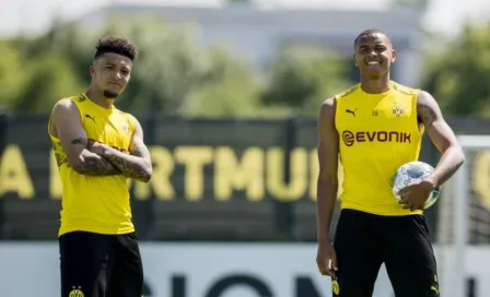 Dortmund: Sancho y Akanji fueron multados por cortarse el cabello sin cubrebocas