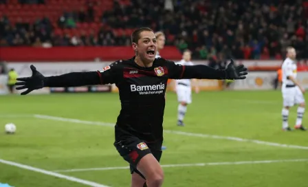 Exdirectivo del Leverkusen: 'Chicharito me confesó que deseaba irse de Manchester'