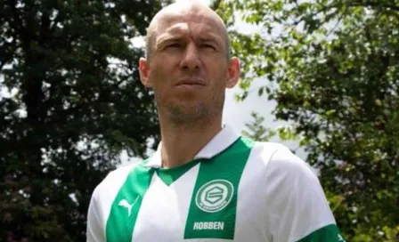 Arjen Robben: El holandés salió del retiro para jugar con el Groningen