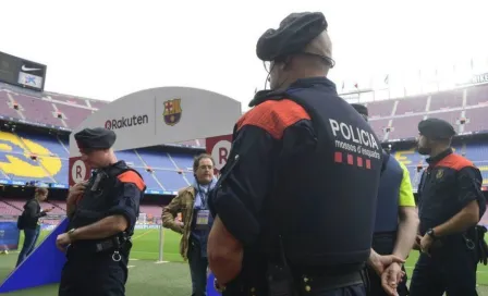 Barcelona: Policía acudió al Camp Nou para llevarse documentación sobre el 'Barçagate'