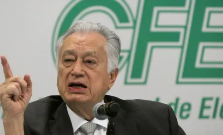 Inhabilitan empresa del hijo de Manuel Barlett por irregularidades en venta de ventiladores al IMSS