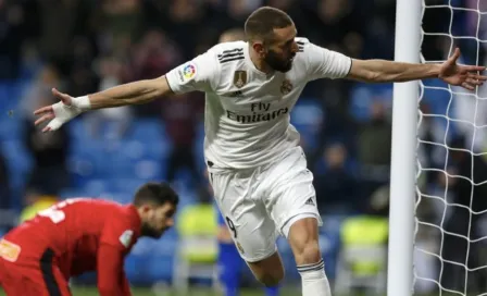 Real Madrid: Benzema y Courtois, recibieron premios a jugadores del mes de enero y junio