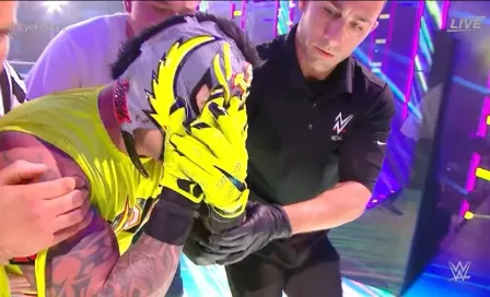 WWE: Rey Mysterio volvió a lesionarse el ojo en Extreme Rules