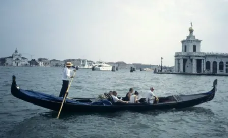 Góndolas de Venecia reducirán su capacidad por turistas con sobrepeso