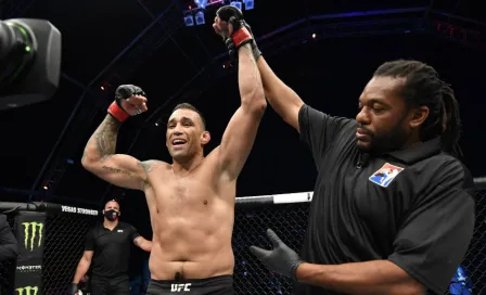 UFC: Fabricio Werdum se despidió de las artes marciales mixtas con victoria