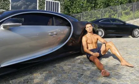 Cristiano Ronaldo: Se compró un Bugatti Chiron, el auto más veloz y caro del mundo