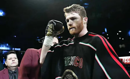 Canelo Álvarez hace llamado para salir adelante ante Covid-19 en Convención Anual del CMB 