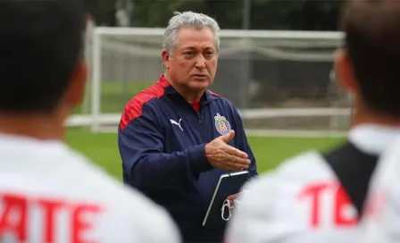 Chivas: ¿De qué habló Vucetich con los jugadores en su primer día?