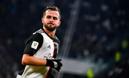 Barcelona: Pjanic perdió sentidos del olfato y gusto, pero 'se siente bien'