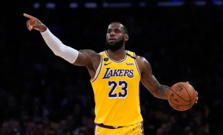 LeBron James, uno de los productores de la serie de Disney Plus, Becoming