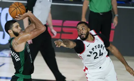 NBA: Celtics ganó el primer juego a los Raptors