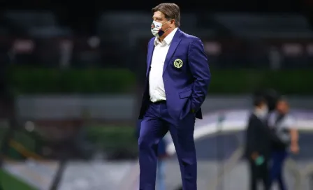 Miguel Herrera: “Yo no tengo que darle gusto a Carlos Reinoso”