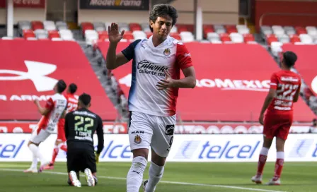 Chivas: JJ Macías, único delantero disponible para todos los partidos del torneo