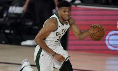 NBA: Coach de Bucks no descarta a Giannis para quinto partido