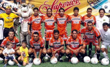 Jaguares: Exgobernador de Chiapas recordó con cubrebocas al antiguo equipo de la Liga MX