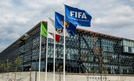 FIFA: Modificó norma que prohibía a jugadores representar a dos países