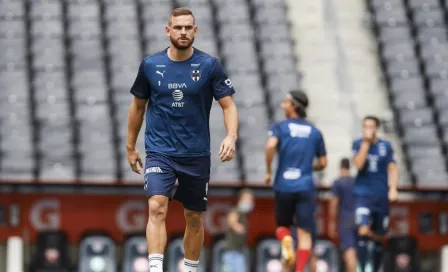 Rayados: Janssen fue captado en restaurante con bebidas y sin sana distancia