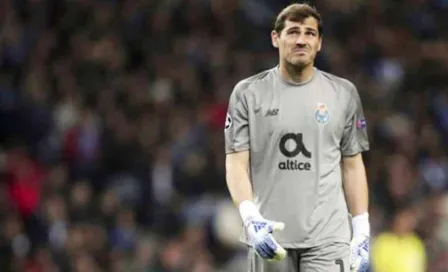 Iker Casillas y el 'misterio' de una Barbie en la 'concentración' de la Sub 15 del Real Madrid