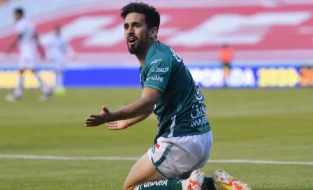 León: Fernando Navarro encuentra en Pumas un parámetro en la lucha por la cima de la Liga MX