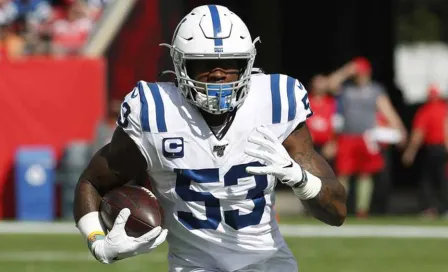 Darius Leonard regaló accidentalmente su anillo de boda