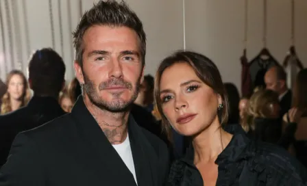 Beckham: Criticado por utilizar chanclas con calcetines en el Fashion Week de Londres