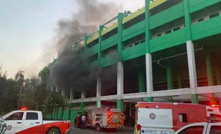 León: Se incendió una bodega del Estadio; se reporta un detenido