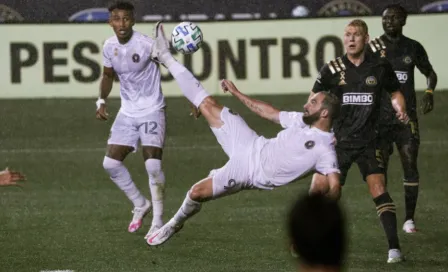 Video: Higuaín falló un penalti y protagonizó pelea en su debut en la MLS con el Inter de Miami