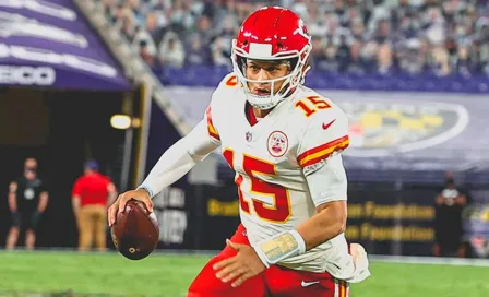 Mamá de Patrick Mahomes se molestó con comentarista por llamar a su hijo 'Pat'