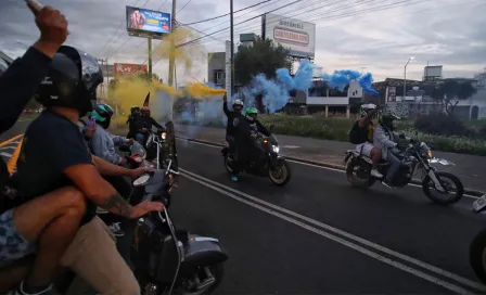 América vs Pumas: La Rebel hizo caravana en moto para apoyar su equipo