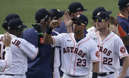 Astros venció a Oakland en fiesta de jonrones y avanzó a Serie de Campeonato