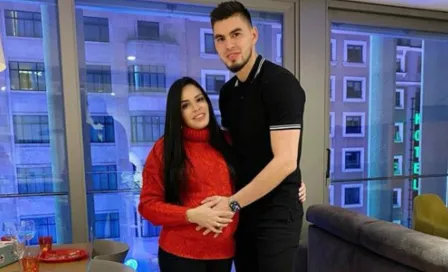 Futbolista venezolano pudo conocer a su hija de 7 meses de nacida